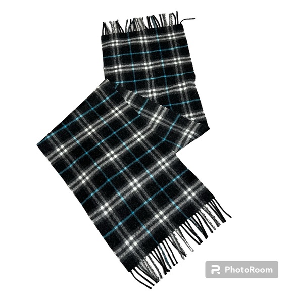 Burberry 100% Cashmere Nova Plaid Black Scarf, Made In England